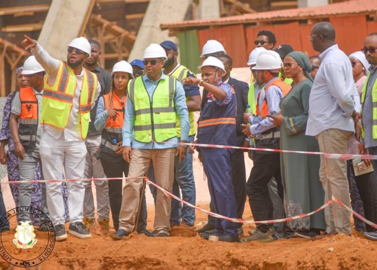 Le ministre Cellou Baldé exige que le stade de Nongo soit opérationnel avant le prochain match du Syli à Conakry