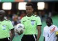 COUP DE TONNERRE POUR LE FOOTBALL AFRICAIN : REFOULÉ PAR L’IMMIGRATION AMÉRICAINE, L’ARBITRE SOMALIEN OMAR ARTAN PRIVÉ DE COUPE DU MONDE 