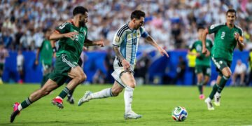 260616 Rayan Ait-Nouri of Algeria and Lionel Messi of Argentina during the FIFA World Cup 2026 football match between Argentina and Algeria on June 16, 2026 in Kansas City. Photo: Joel Marklund / BILDBYRÅN / kod JM / JM0825
bbeng fotboll football soccer fotball vm fotbolls-vm fotball-vm fotbolls-vm 2026 fifa world cup 2026 argentina algeria algeriet