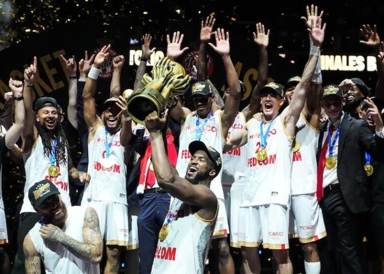 Basketball : l&rsquo;AS Monaco d&rsquo;Alpha Diallo sacré de France